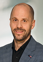 Die Abbildung zeigt den Autor Jörg Mesenich.